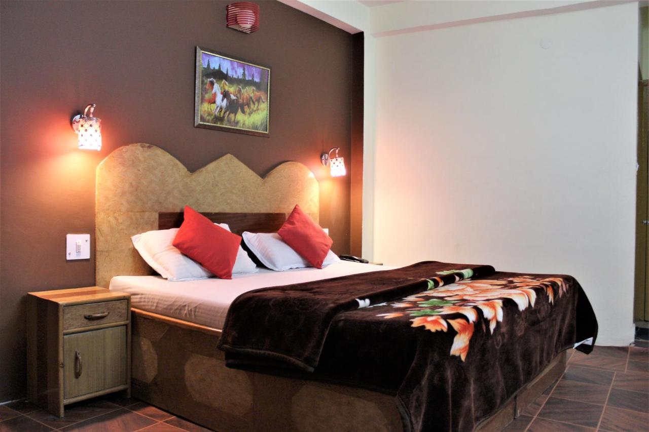 Hotel Ocean Inn Манали Экстерьер фото