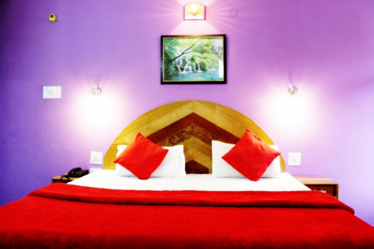 Hotel Ocean Inn Манали Экстерьер фото