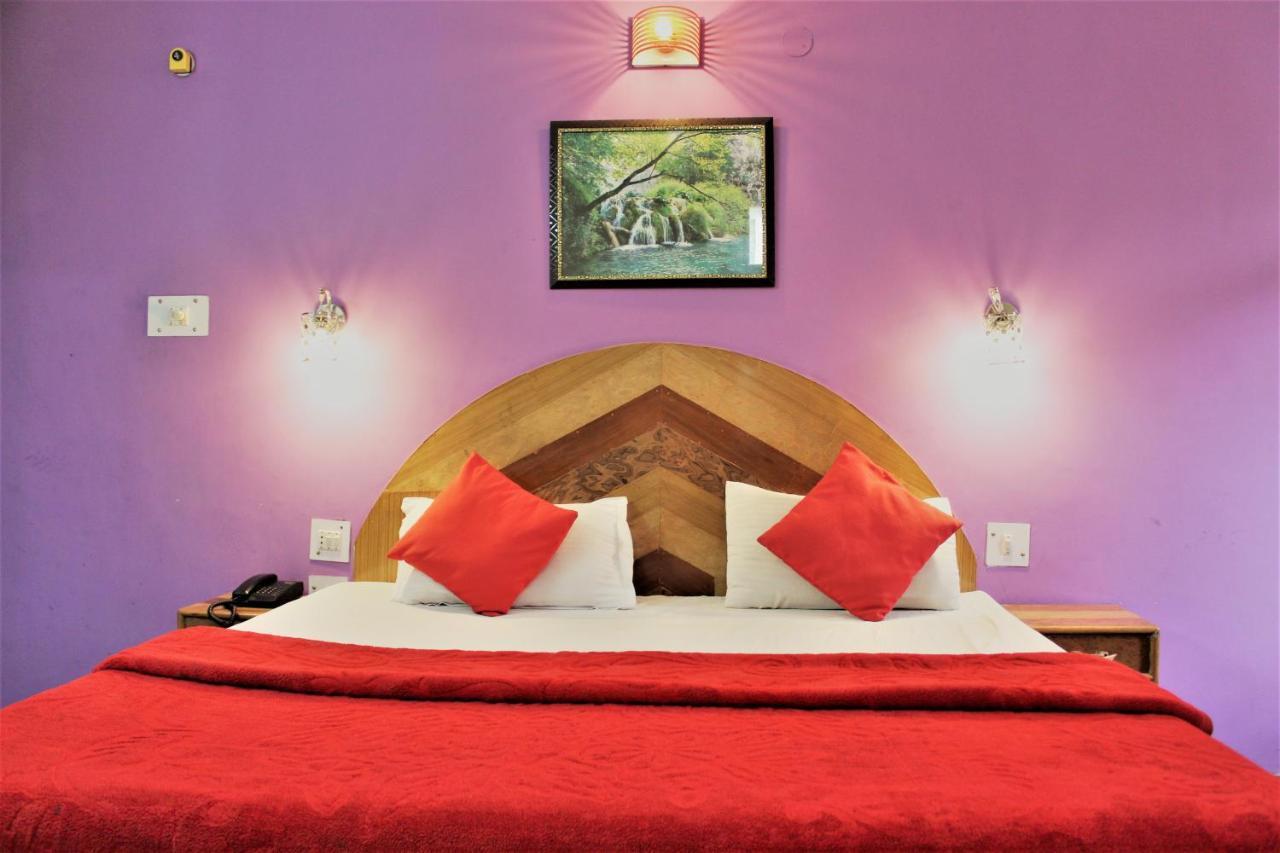 Hotel Ocean Inn Манали Экстерьер фото